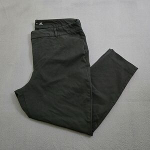 Old Navy Women 18 Black High Rise Pixie Never Fade Ankle Dress Pants